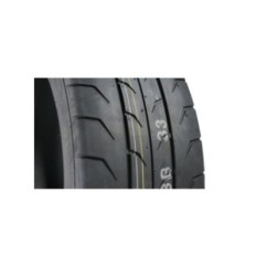 Kumho V70A K61 Medium 235/40 R17