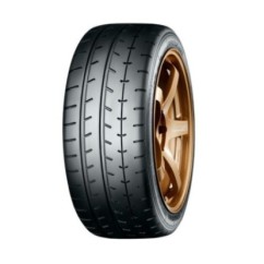 Yokohama ADVAN A052 205/60 R13 86V