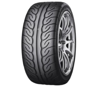 Yokohama AD08RS 225/40 R18 88W