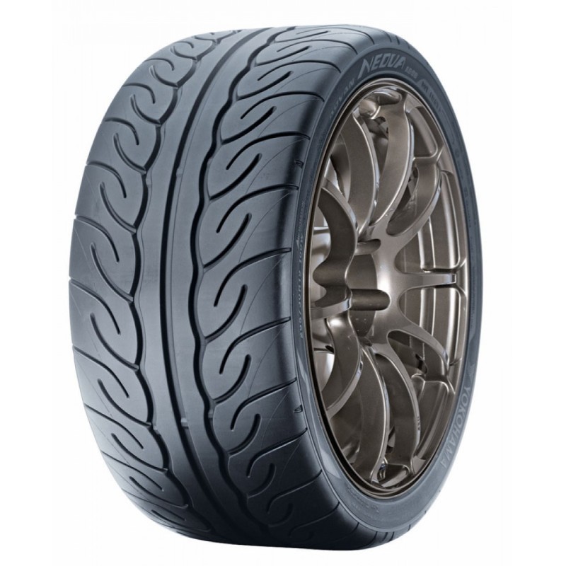 Yokohama AD08RS 225/45 R16 89W