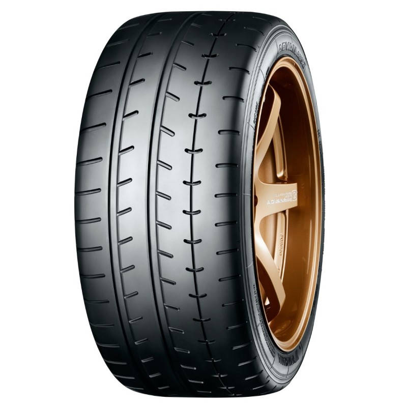 Yokohama ADVAN A052 305/30 R19 102Y